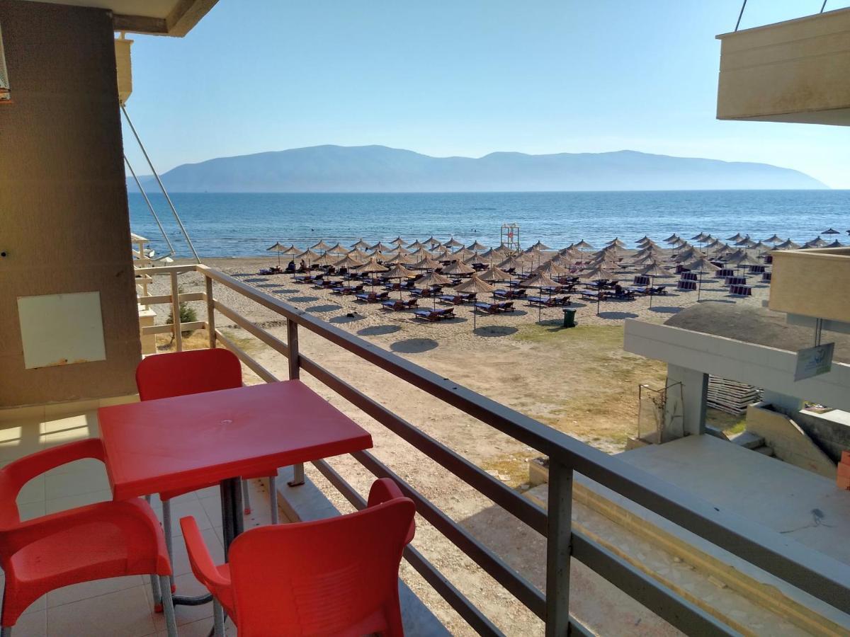 Rass' Apartment Vlorë Eksteriør billede